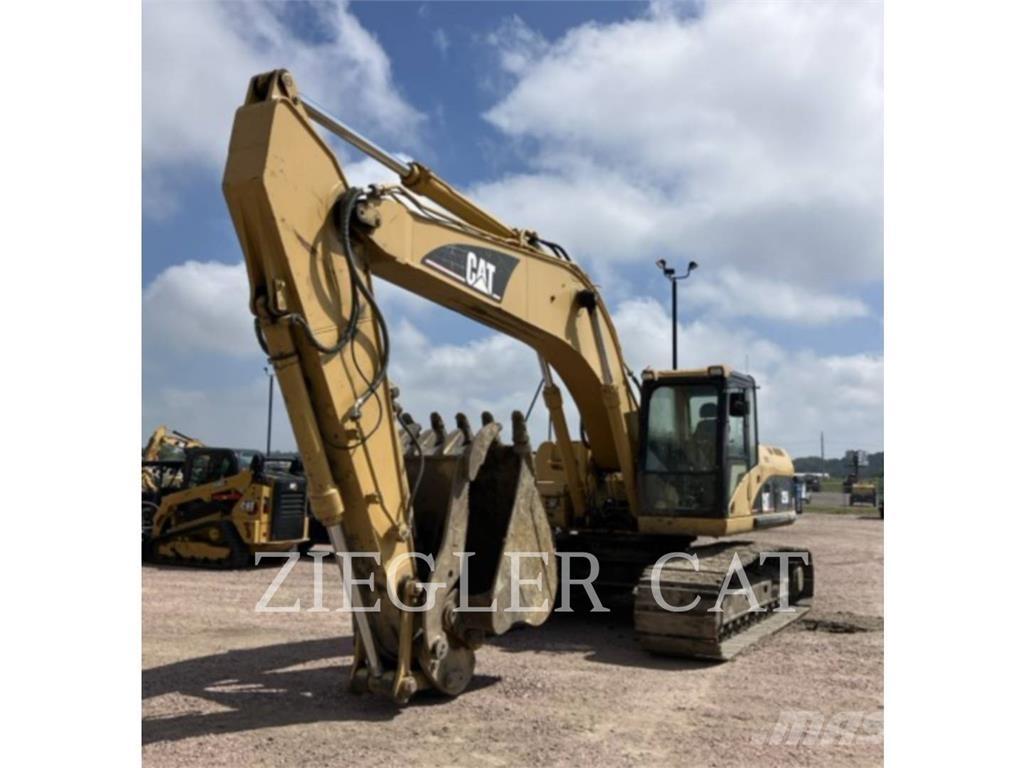 CAT 325D Kāpurķēžu ekskavatori
