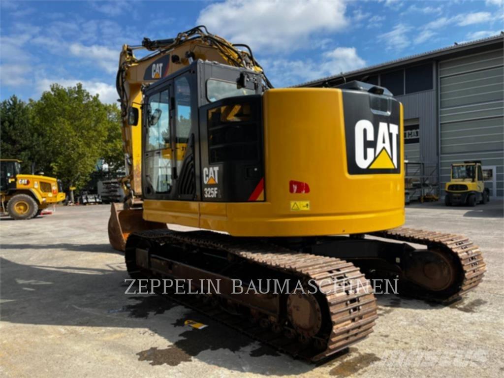 CAT 325FL Kāpurķēžu ekskavatori