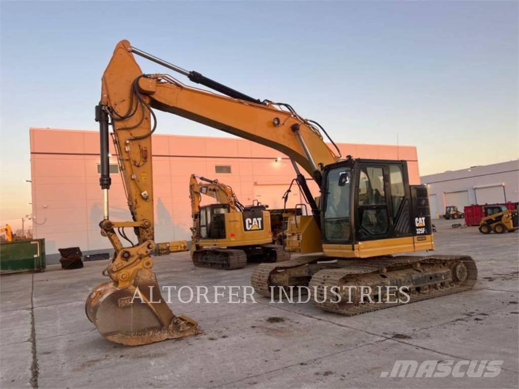 CAT 325FLCR 2D Kāpurķēžu ekskavatori