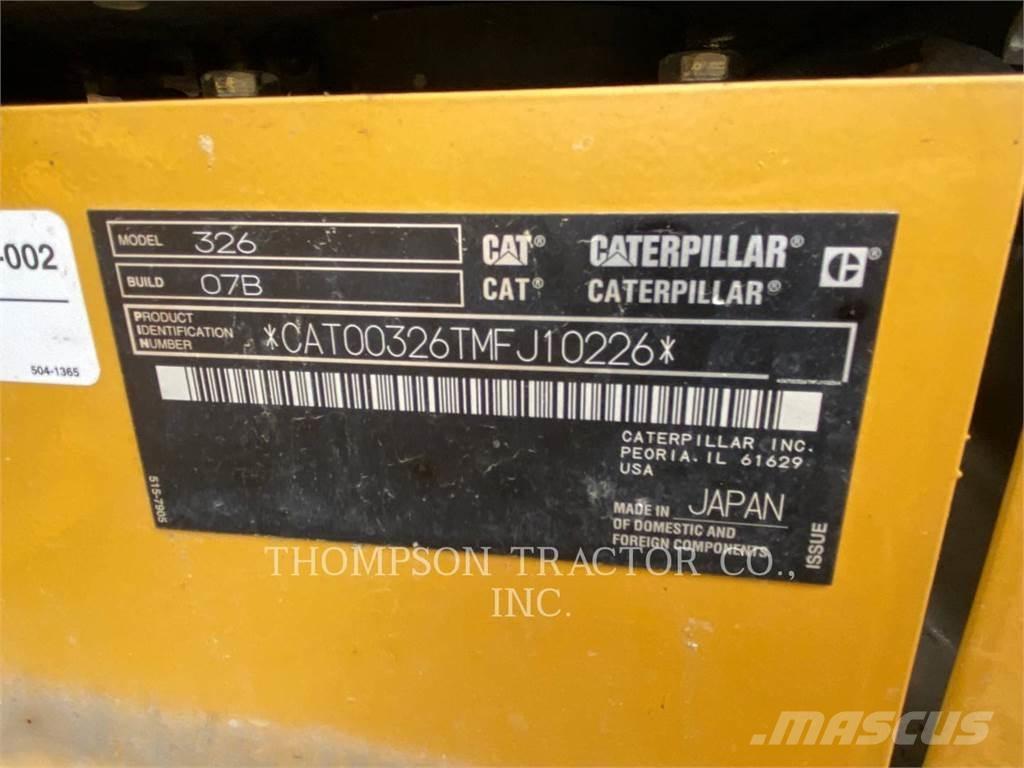 CAT 326 Kāpurķēžu ekskavatori