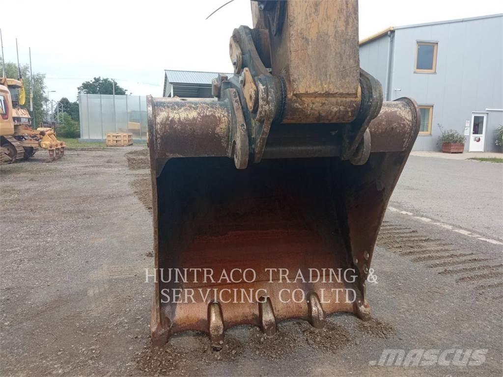 CAT 326-07 Kāpurķēžu ekskavatori