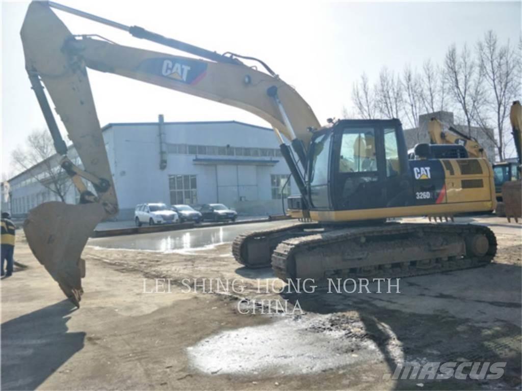 CAT 326D2L Kāpurķēžu ekskavatori