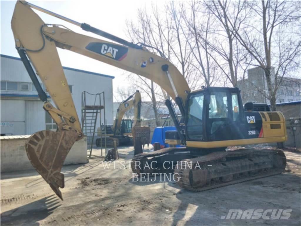 CAT 326D2L Kāpurķēžu ekskavatori