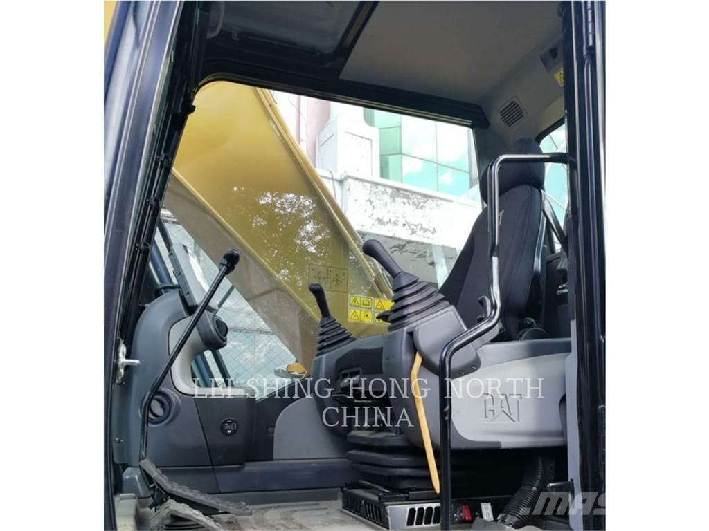 CAT 326D2L Kāpurķēžu ekskavatori
