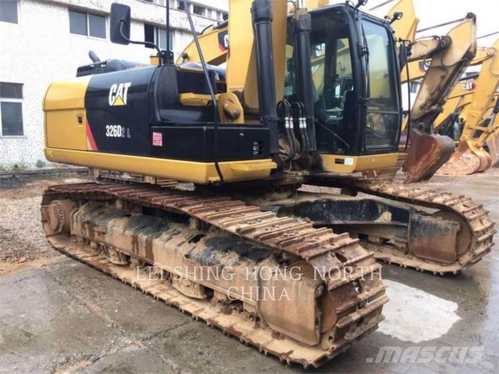 CAT 326D2L Kāpurķēžu ekskavatori