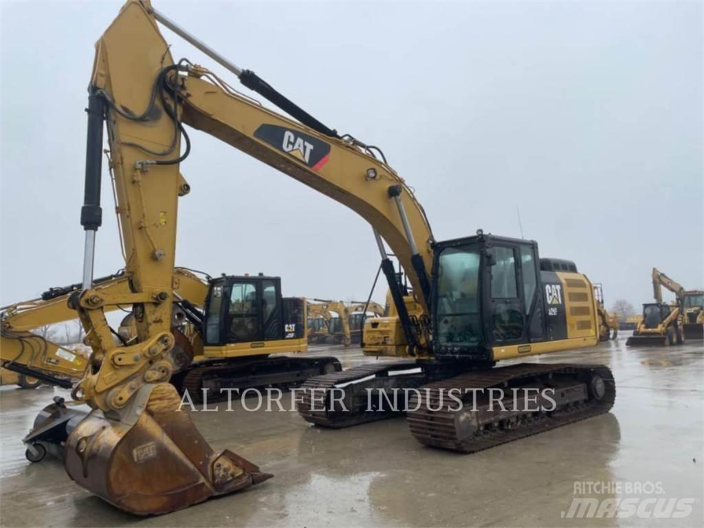 CAT 326FL Kāpurķēžu ekskavatori