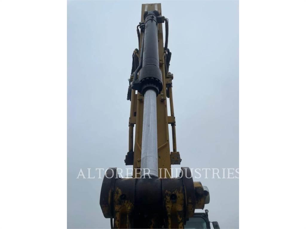 CAT 326FL Kāpurķēžu ekskavatori
