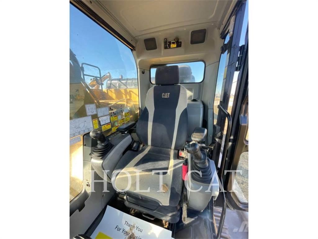 CAT 326FL TC Kāpurķēžu ekskavatori