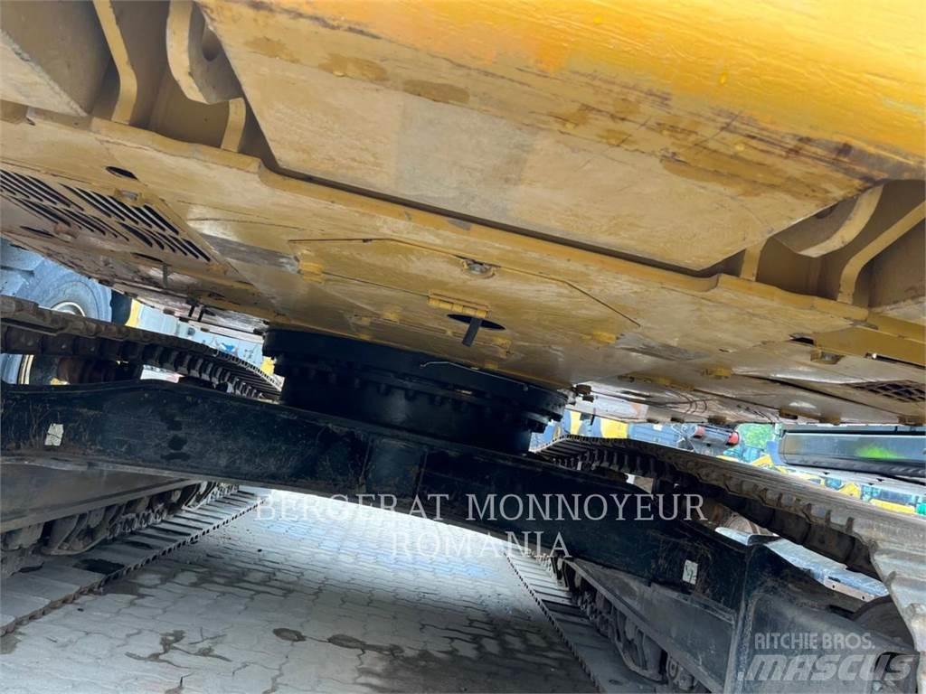 CAT 326FLN Kāpurķēžu ekskavatori