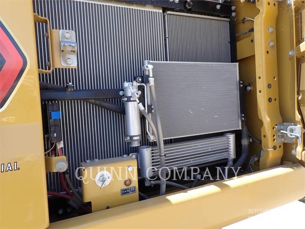 CAT 330 Kāpurķēžu ekskavatori