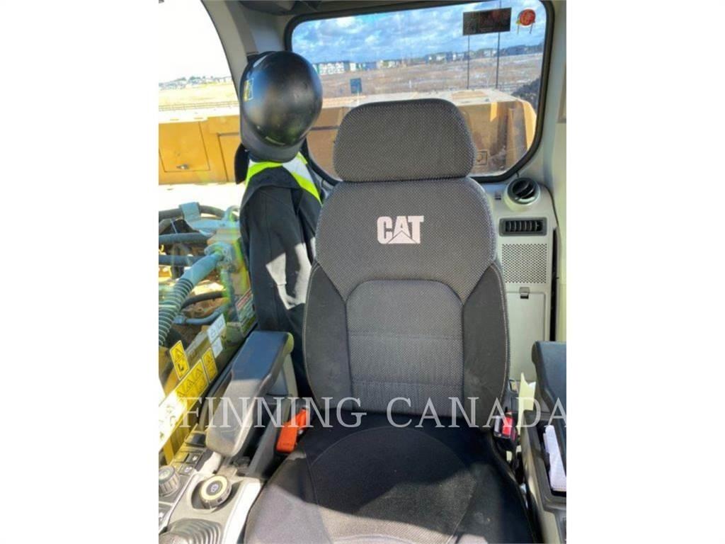 CAT 330-07 Kāpurķēžu ekskavatori
