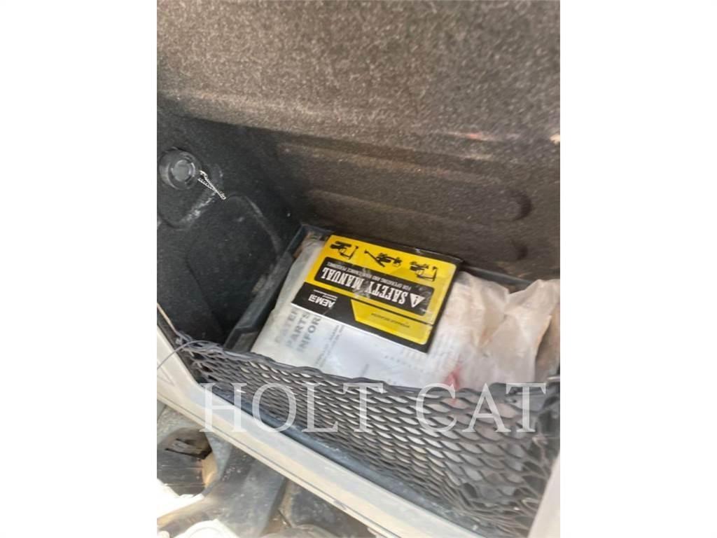 CAT 330 LRF Kāpurķēžu ekskavatori