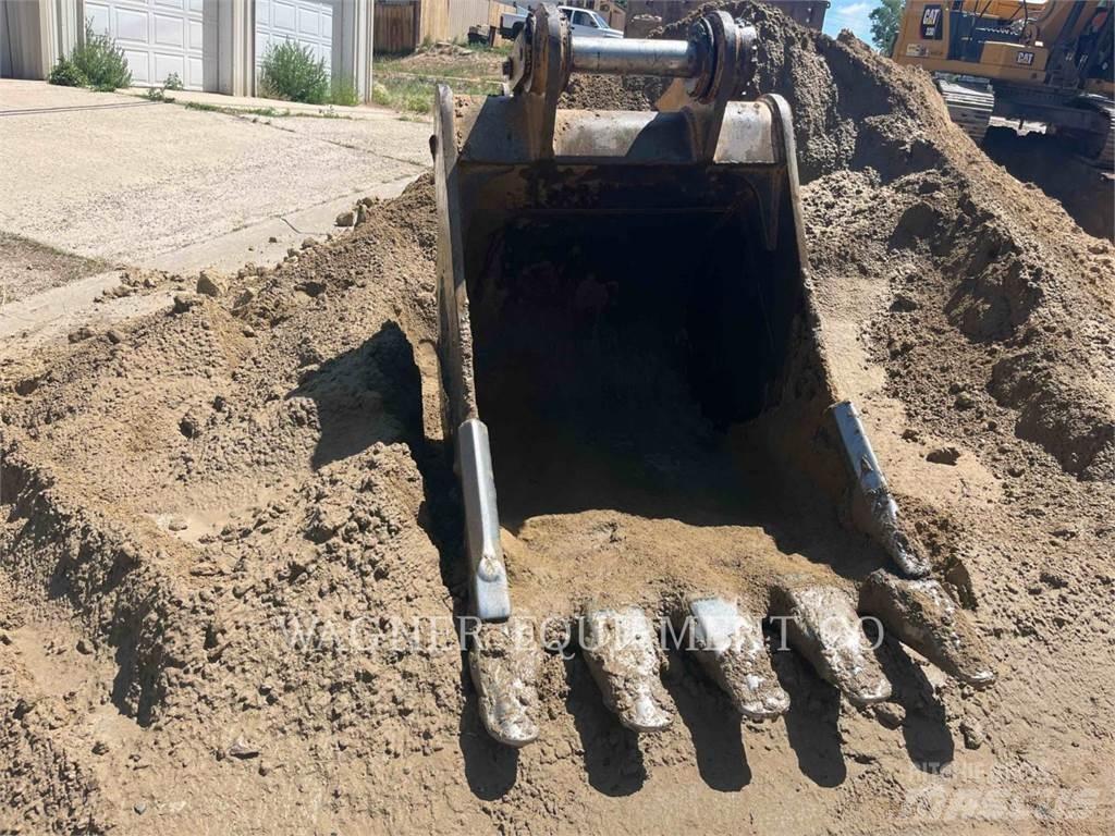 CAT 330 TC Kāpurķēžu ekskavatori