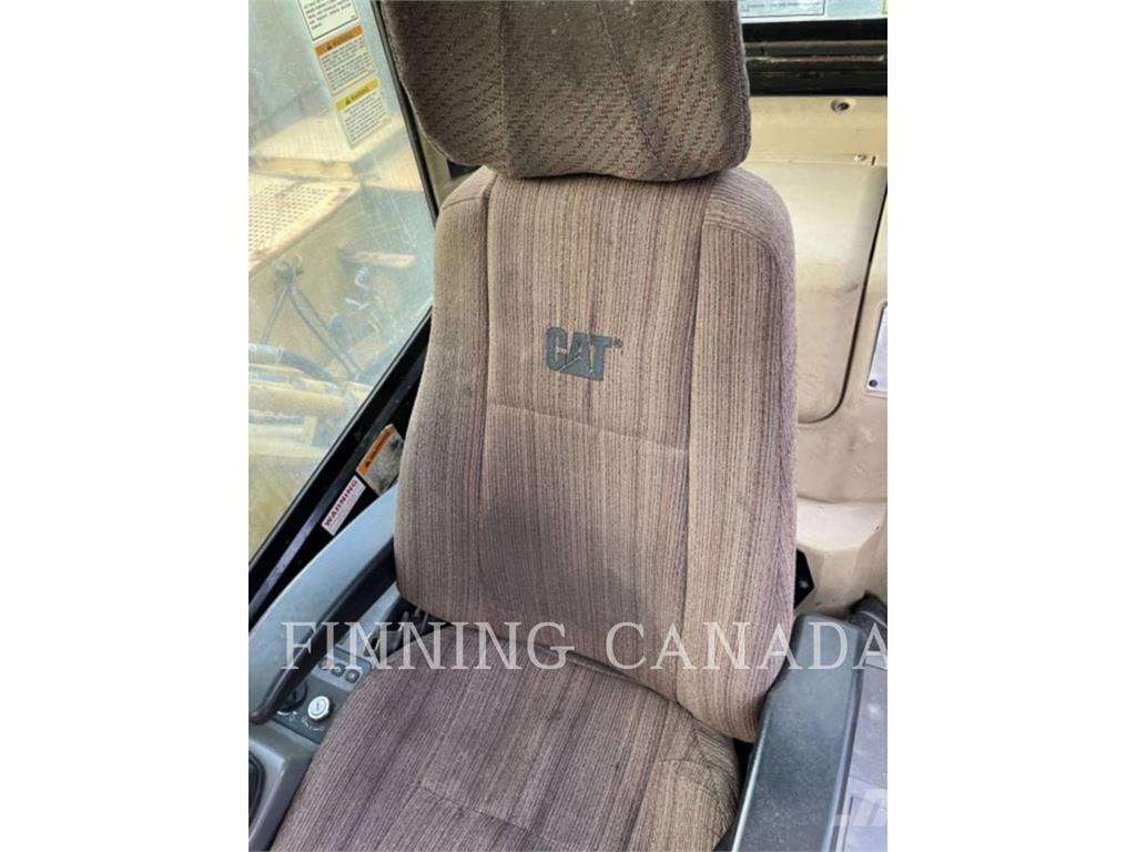 CAT 330B Kāpurķēžu ekskavatori