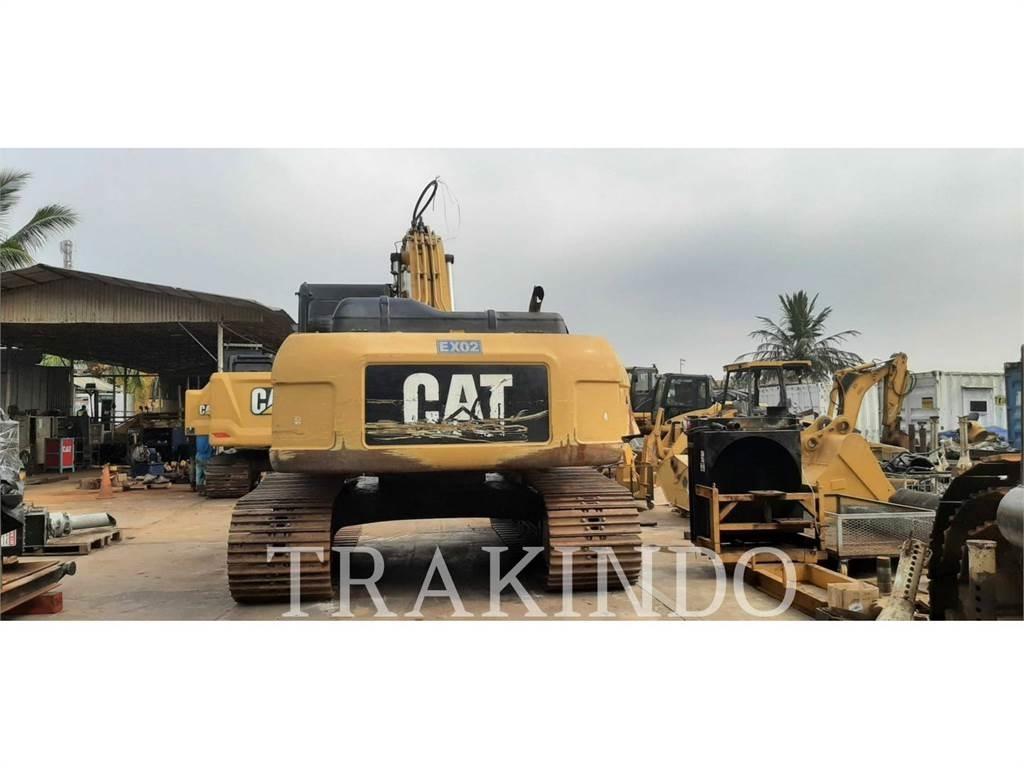 CAT 330D2L Kāpurķēžu ekskavatori