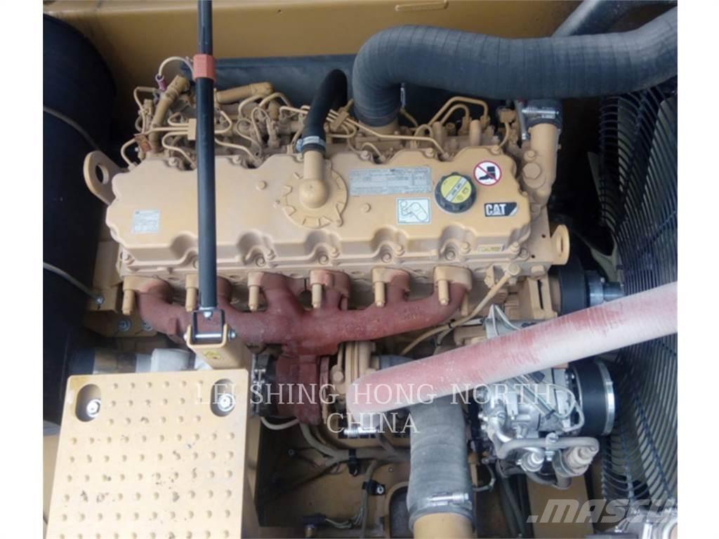 CAT 330D2L Kāpurķēžu ekskavatori