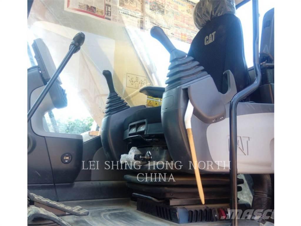 CAT 330D2L Kāpurķēžu ekskavatori