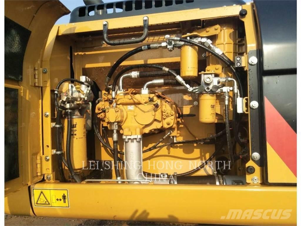 CAT 330D2L Kāpurķēžu ekskavatori