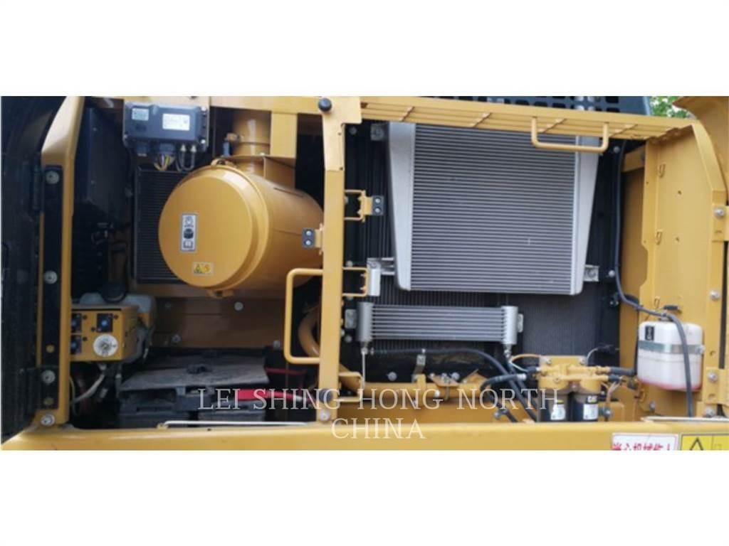 CAT 330D2L Kāpurķēžu ekskavatori