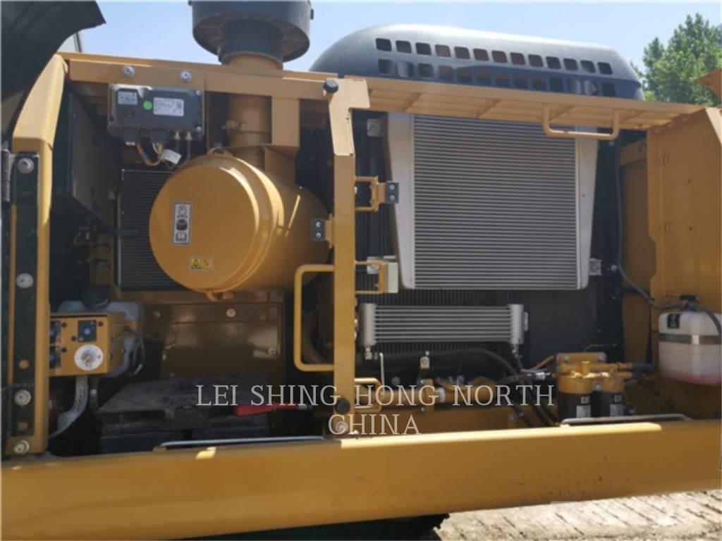 CAT 330D2L Kāpurķēžu ekskavatori