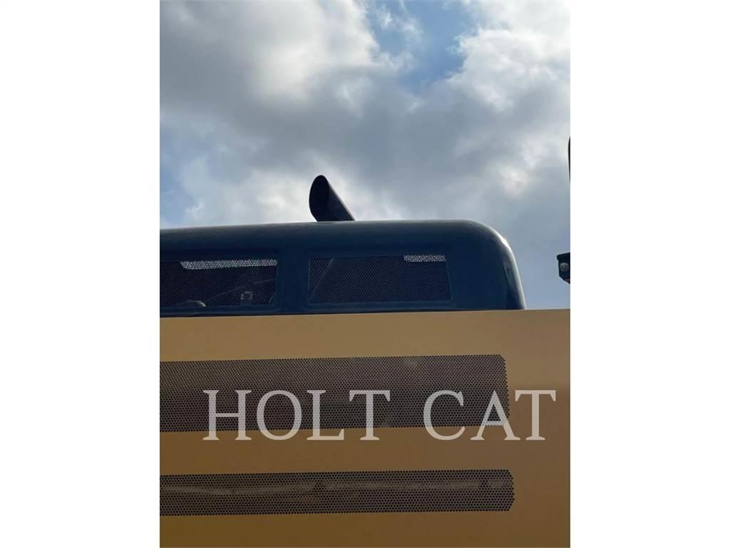 CAT 330FL TC Kāpurķēžu ekskavatori