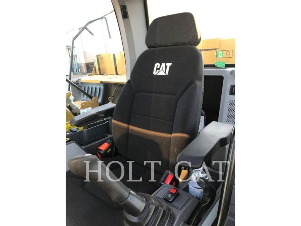 CAT 330GC Kāpurķēžu ekskavatori
