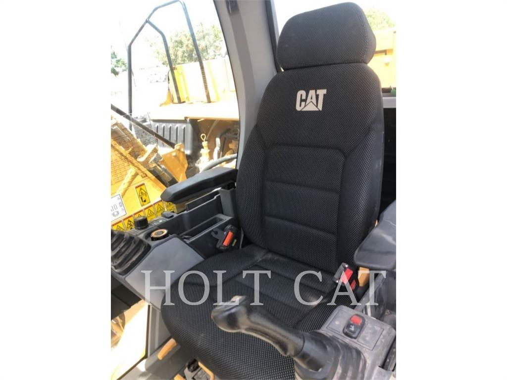 CAT 330GC Kāpurķēžu ekskavatori