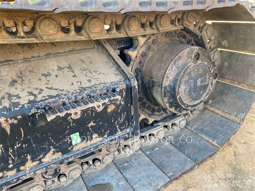 CAT 335 Kāpurķēžu ekskavatori