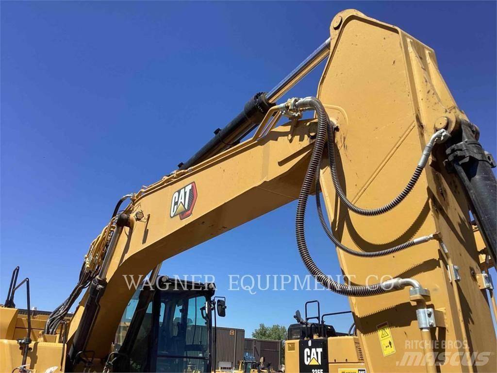 CAT 335 Kāpurķēžu ekskavatori