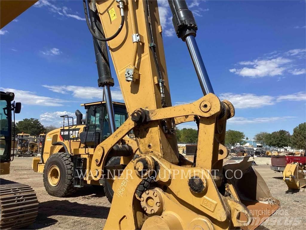 CAT 335 Kāpurķēžu ekskavatori