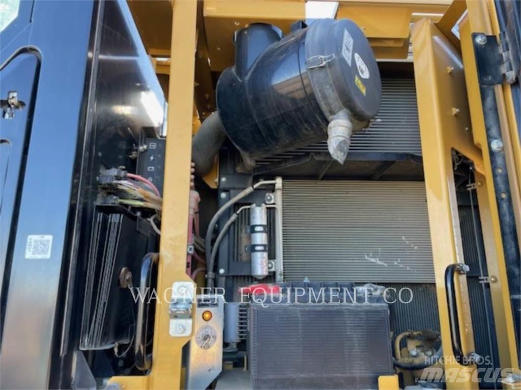 CAT 335FL Kāpurķēžu ekskavatori