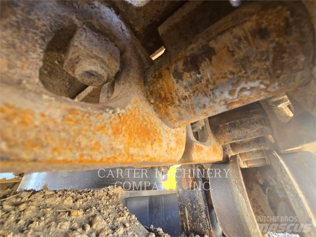 CAT 335FLCR Kāpurķēžu ekskavatori