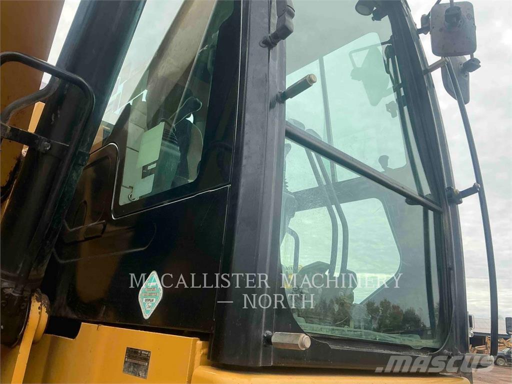 CAT 335FLCR Kāpurķēžu ekskavatori