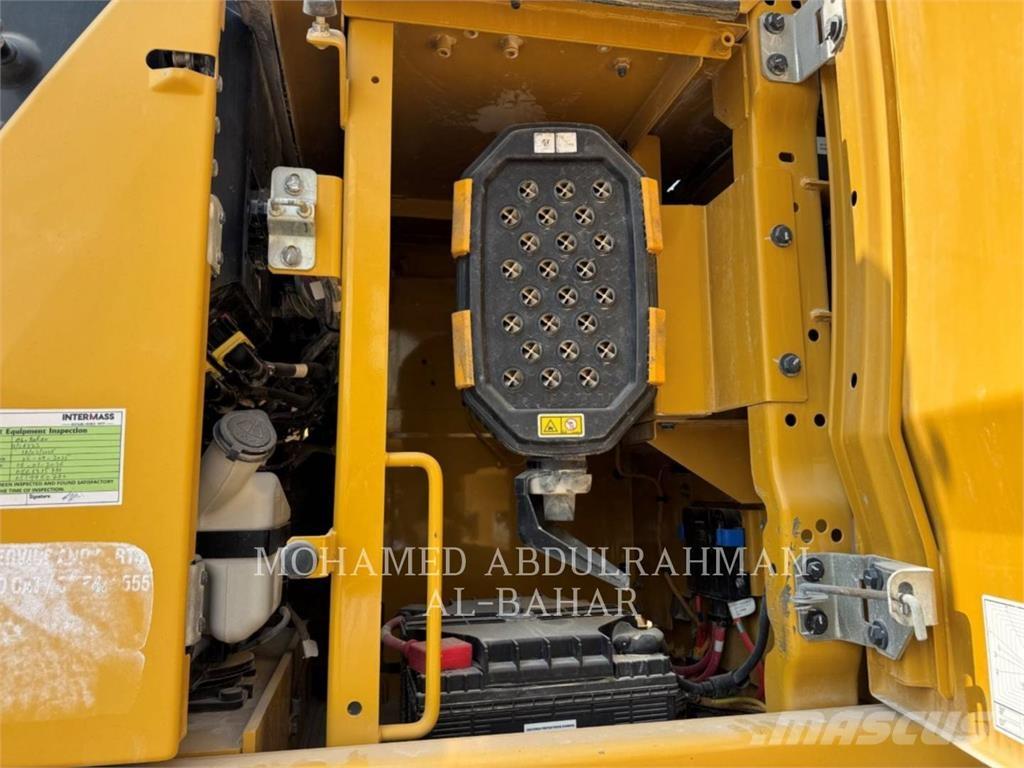 CAT 336-07GC Kāpurķēžu ekskavatori