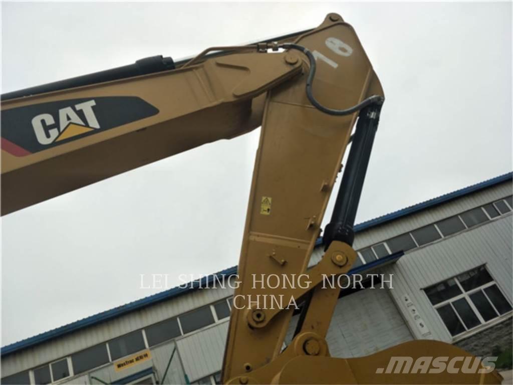 CAT 336D2 Kāpurķēžu ekskavatori
