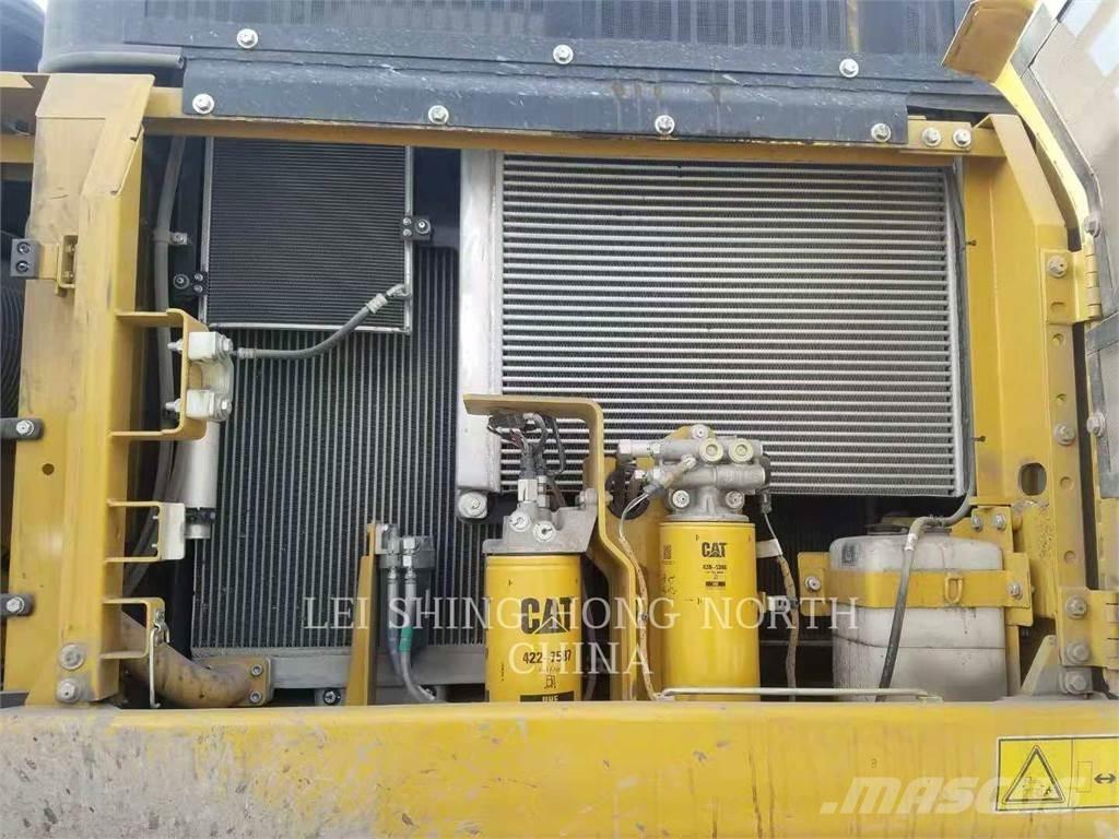CAT 336D2 Kāpurķēžu ekskavatori