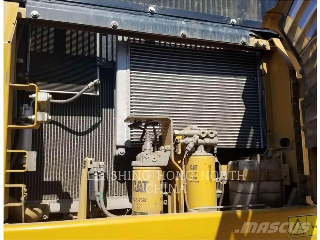 CAT 336D2 Kāpurķēžu ekskavatori