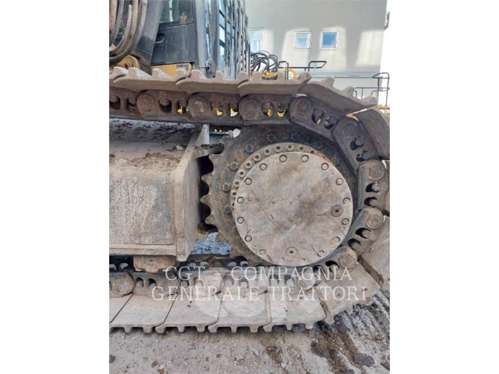 CAT 336F Kāpurķēžu ekskavatori