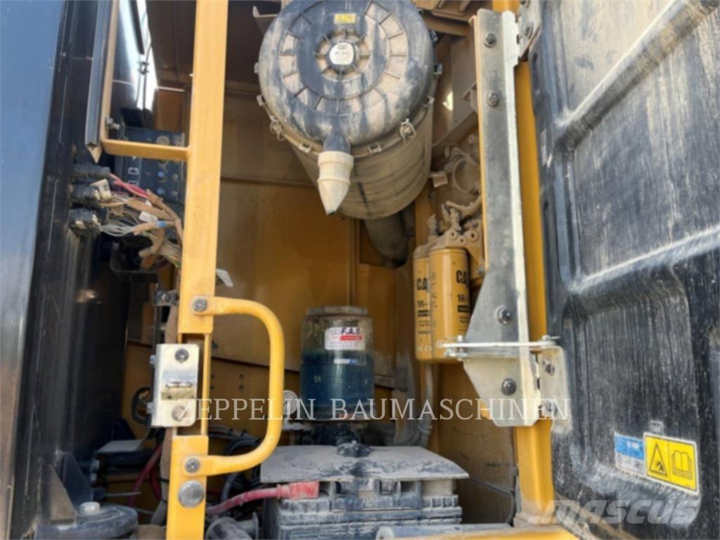 CAT 336FLN Kāpurķēžu ekskavatori