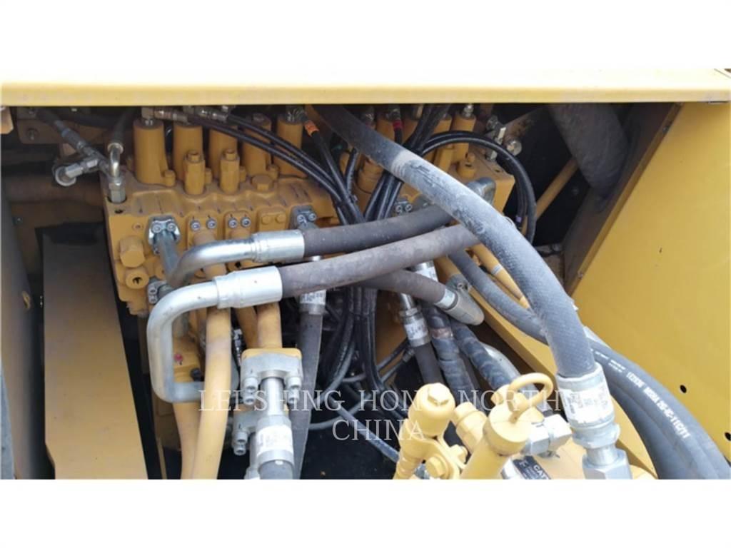 CAT 340D2L Kāpurķēžu ekskavatori