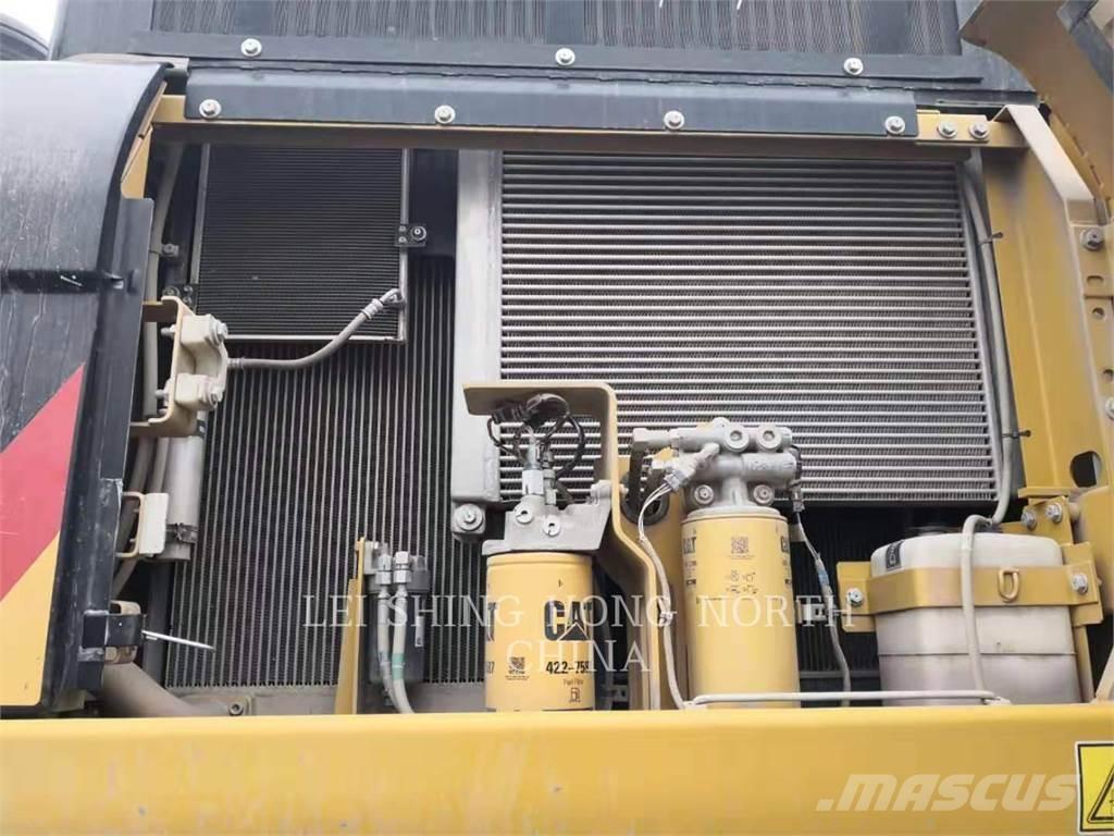 CAT 340D2L Kāpurķēžu ekskavatori