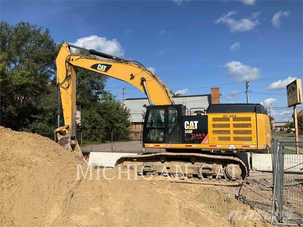 CAT 349FL + Kāpurķēžu ekskavatori
