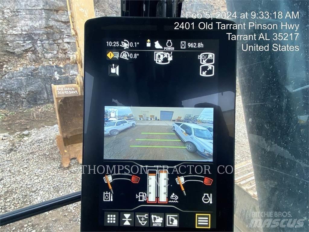 CAT 352 Kāpurķēžu ekskavatori