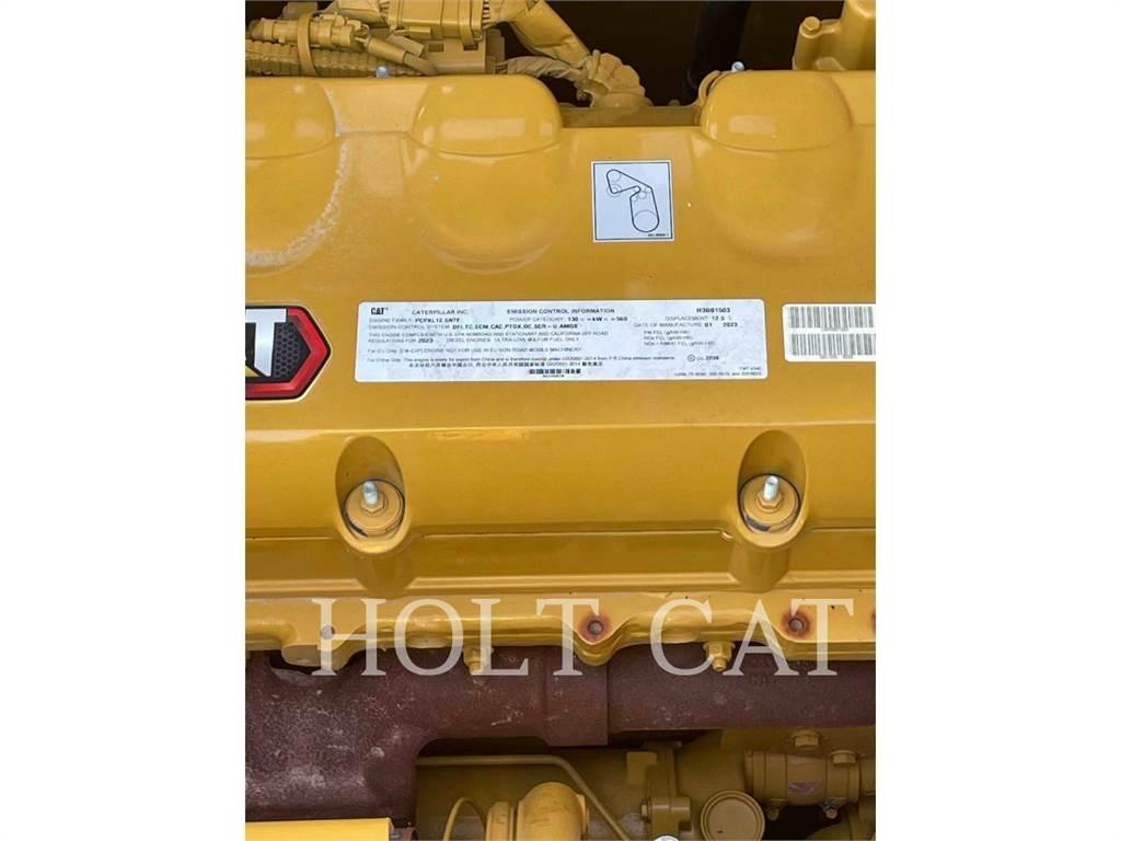 CAT 352 11 Kāpurķēžu ekskavatori