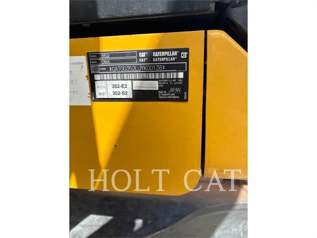 CAT 352 11 Kāpurķēžu ekskavatori