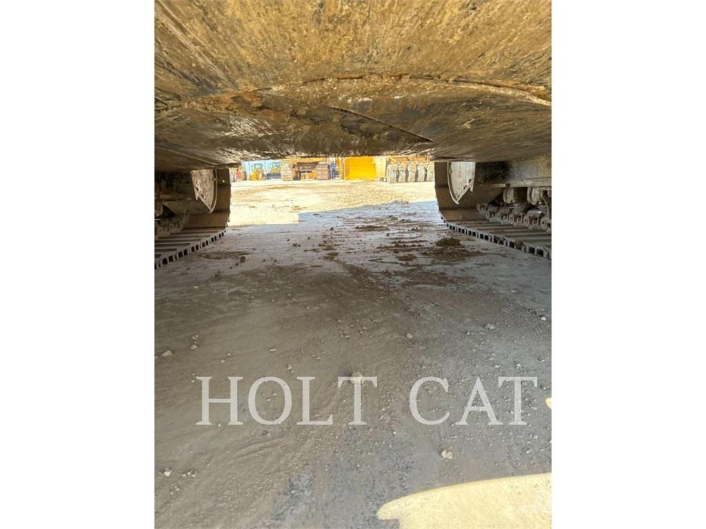 CAT 352 12 TC Kāpurķēžu ekskavatori