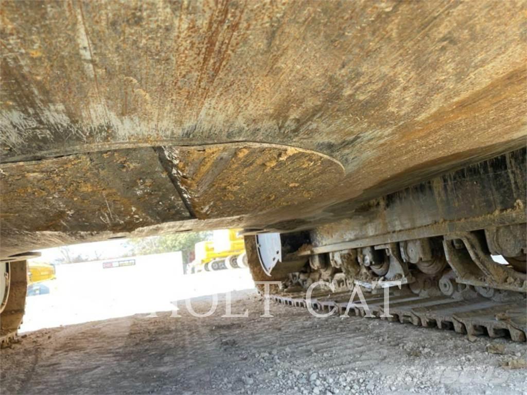 CAT 352 12 TC Kāpurķēžu ekskavatori