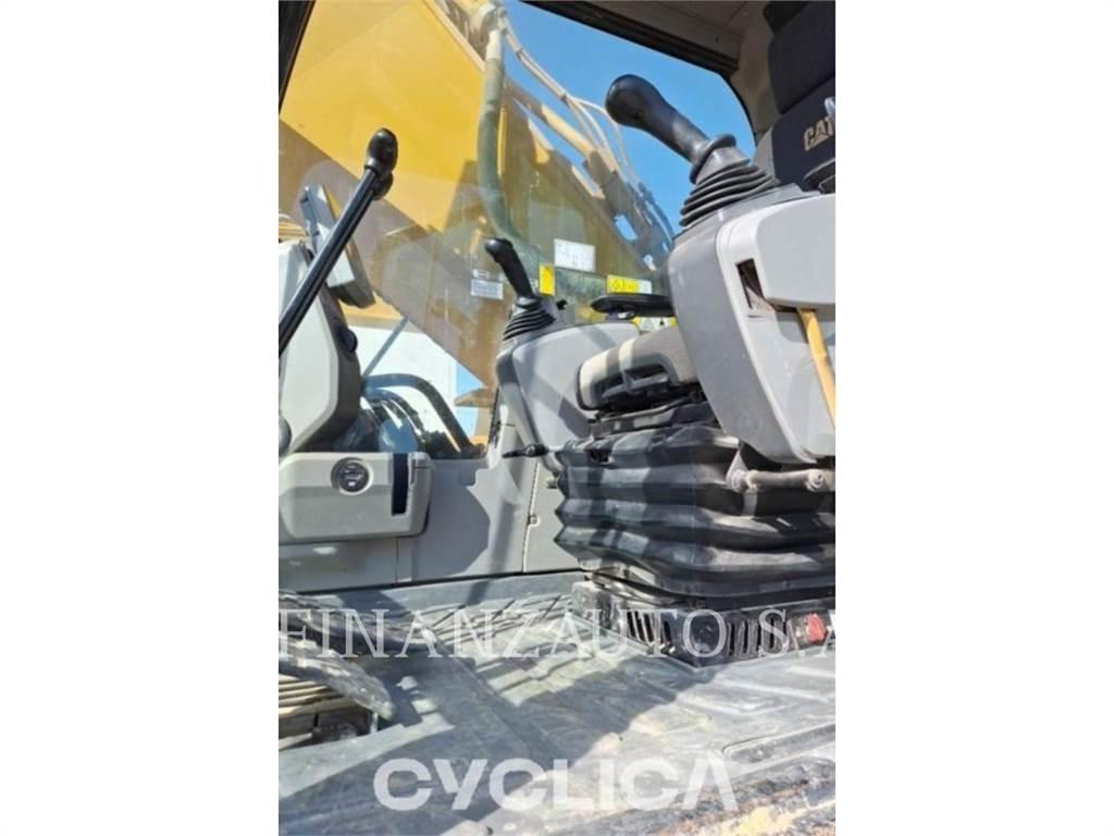CAT 352FL Kāpurķēžu ekskavatori