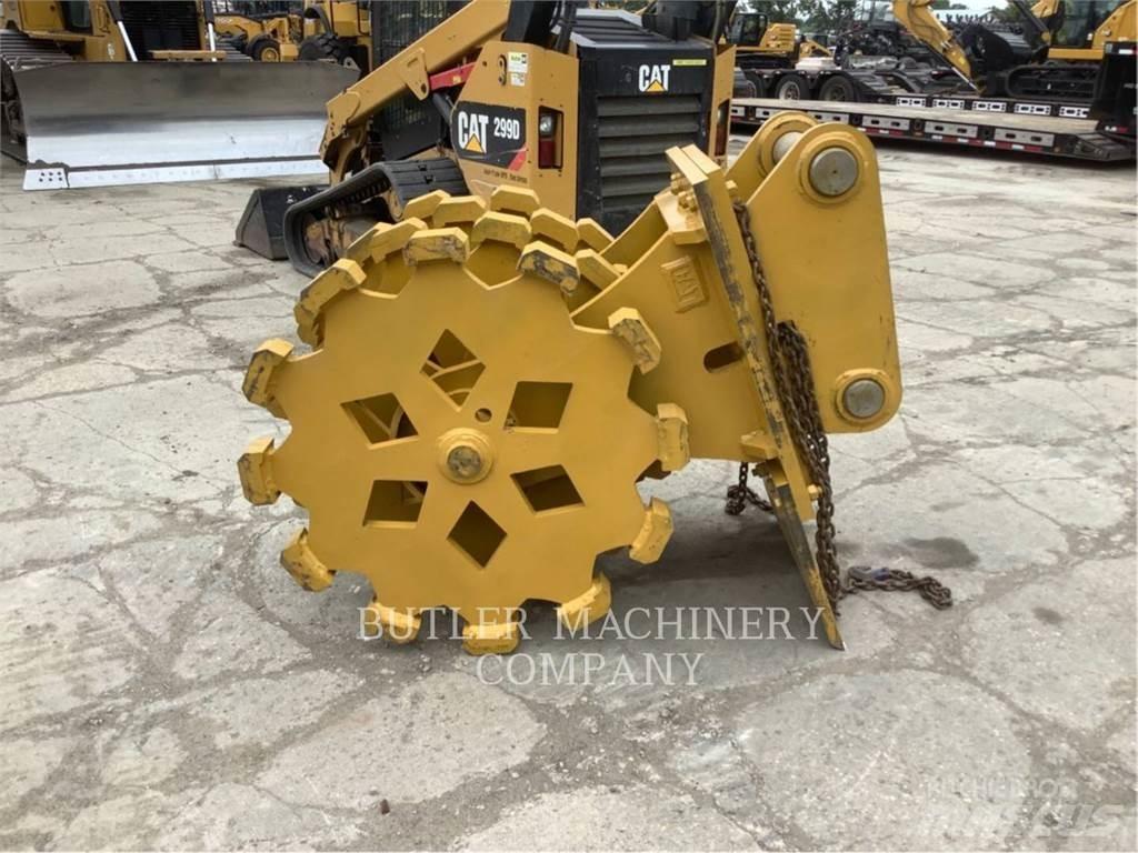 CAT 36 COMPACTOR WHEEL Būvniecība- Citi