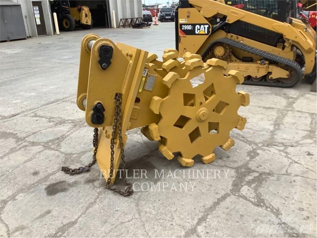 CAT 36 COMPACTOR WHEEL Būvniecība- Citi